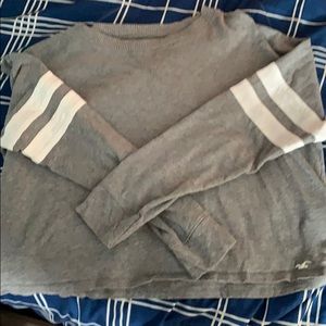 grey cropped long sleeve